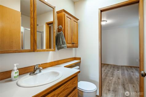 4864 N Village Lane Bellingham WA 98226