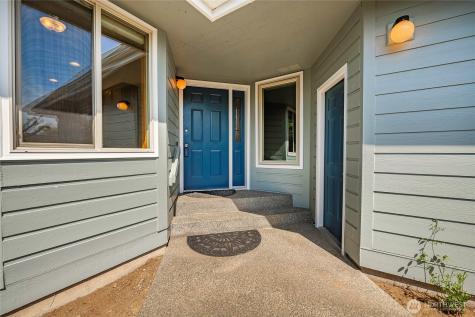 4864 N Village Lane Bellingham WA 98226
