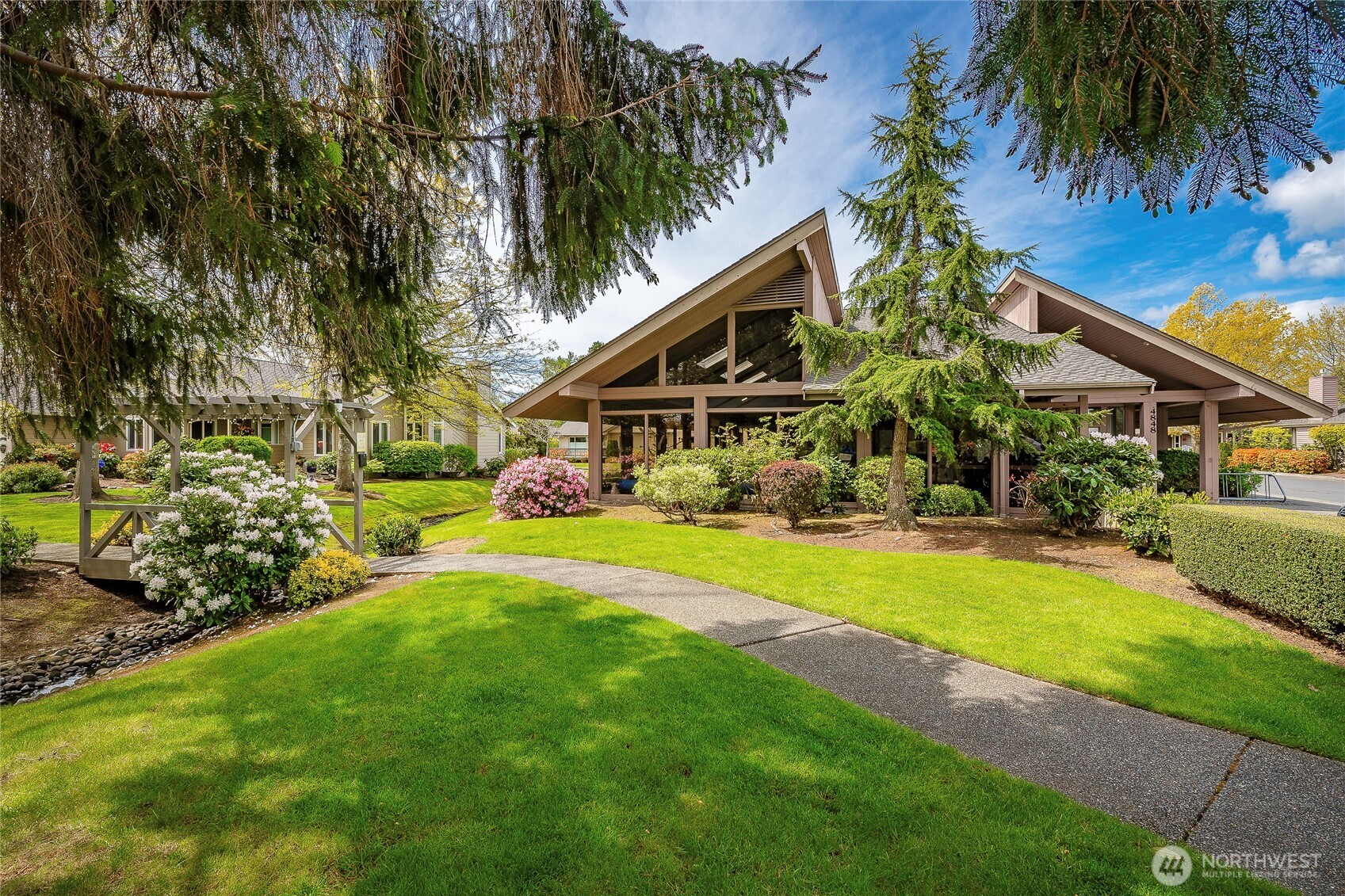 4864 N Village Lane Bellingham WA 98226