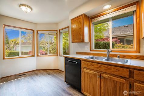 4864 N Village Lane Bellingham WA 98226