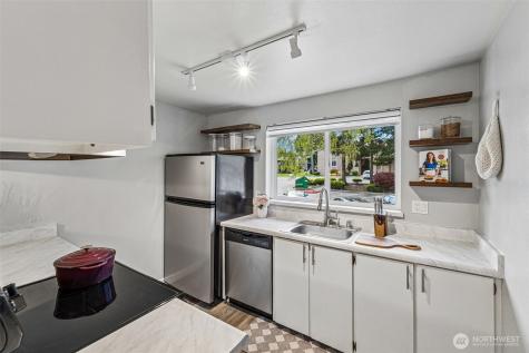 921 130th Street SW Everett WA 98204