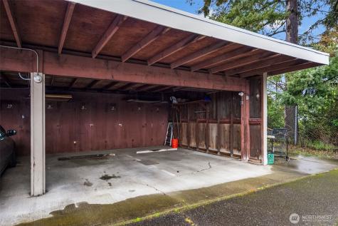 319 7th Place SE Puyallup WA 98372
