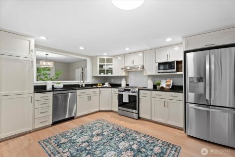 13514 NE 89th Court Redmond WA 98052