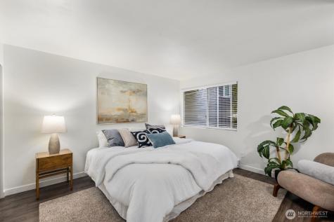 17203 NE 45th Street Redmond WA 98052