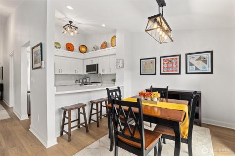 210 Mountain Park Boulevard SW Issaquah WA 98027