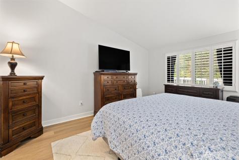 210 Mountain Park Boulevard SW Issaquah WA 98027