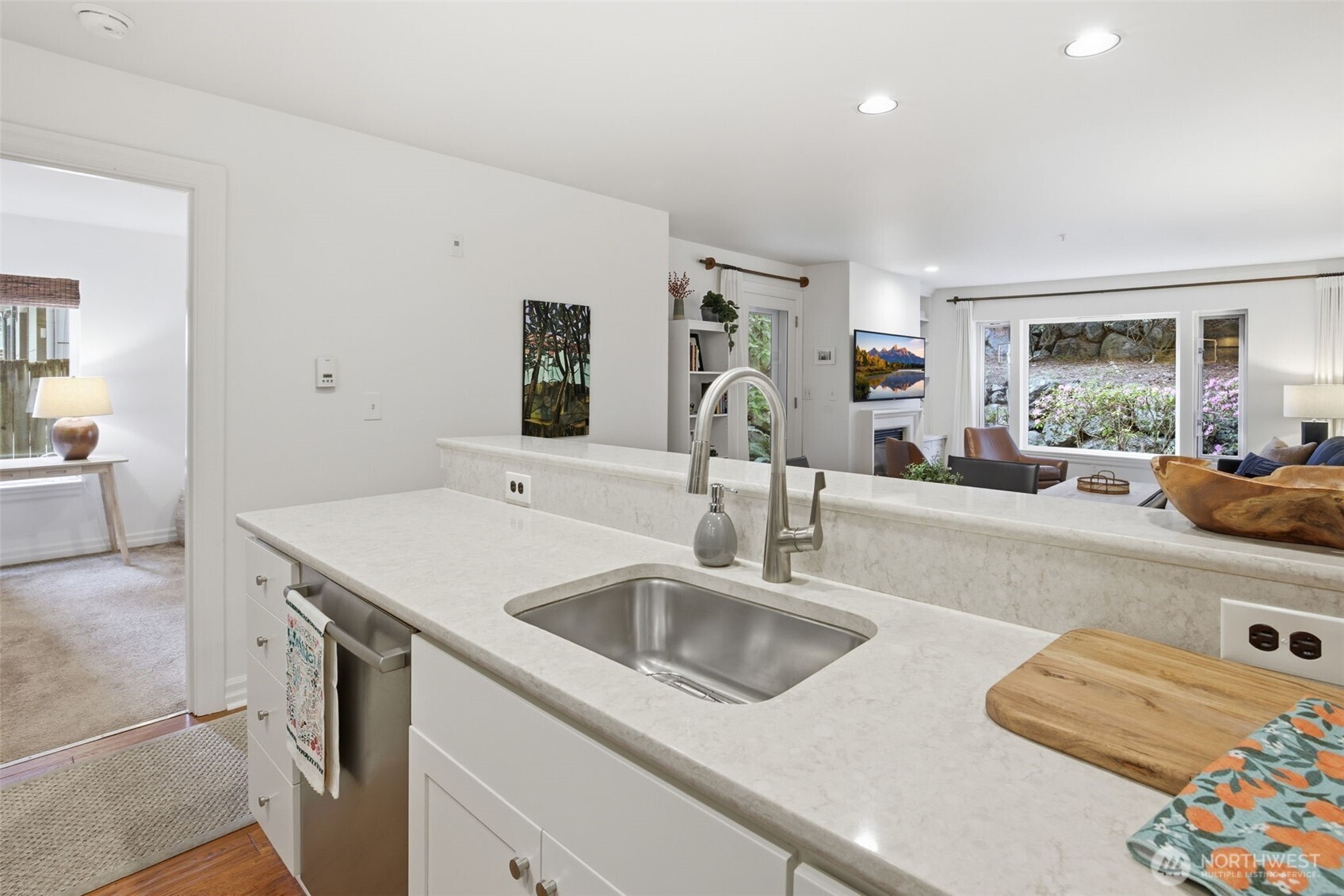 215 20th Avenue E Seattle WA 98112