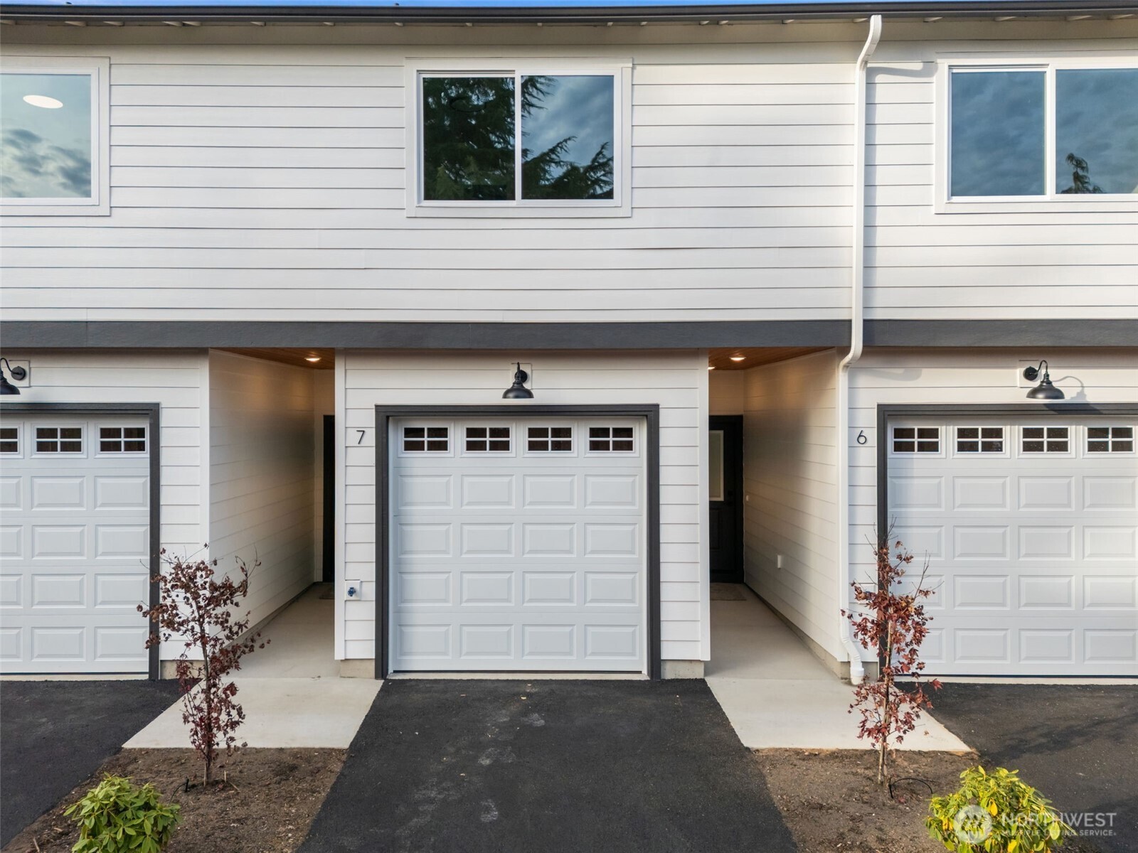 669 W Hendrickson Sequim WA 98382
