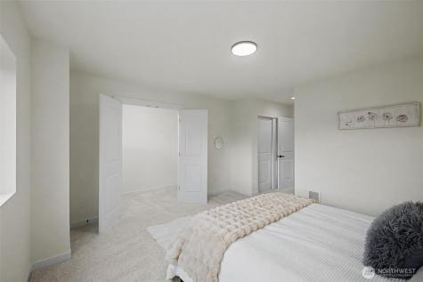 4749 Court R Tacoma WA 98404