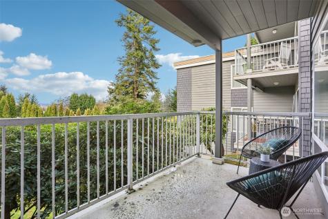 1113 Kirkland Avenue Kirkland WA 98033