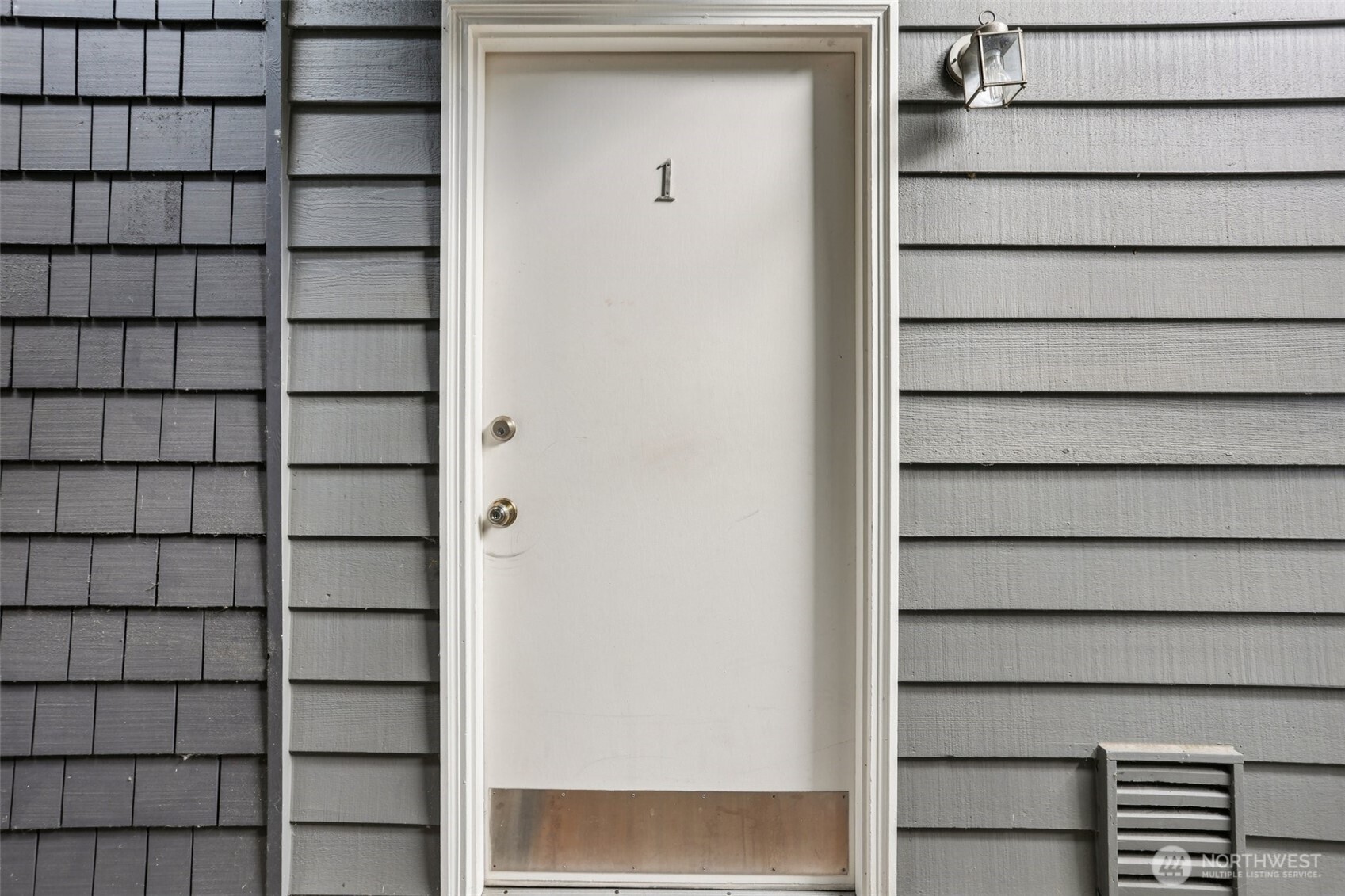 1113 Kirkland Avenue Kirkland WA 98033