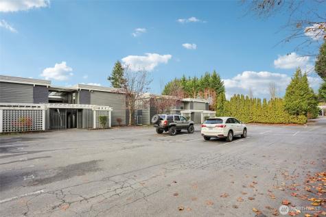 1113 Kirkland Avenue Kirkland WA 98033