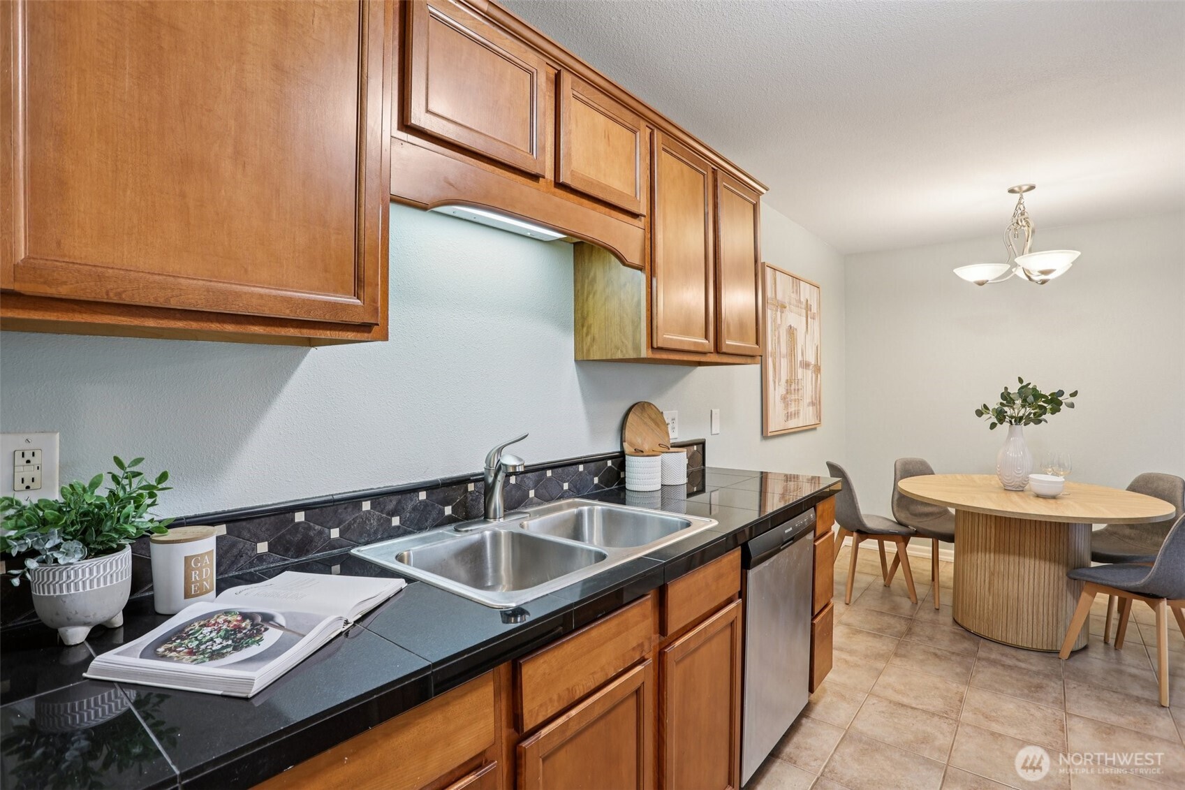 1113 Kirkland Avenue Kirkland WA 98033