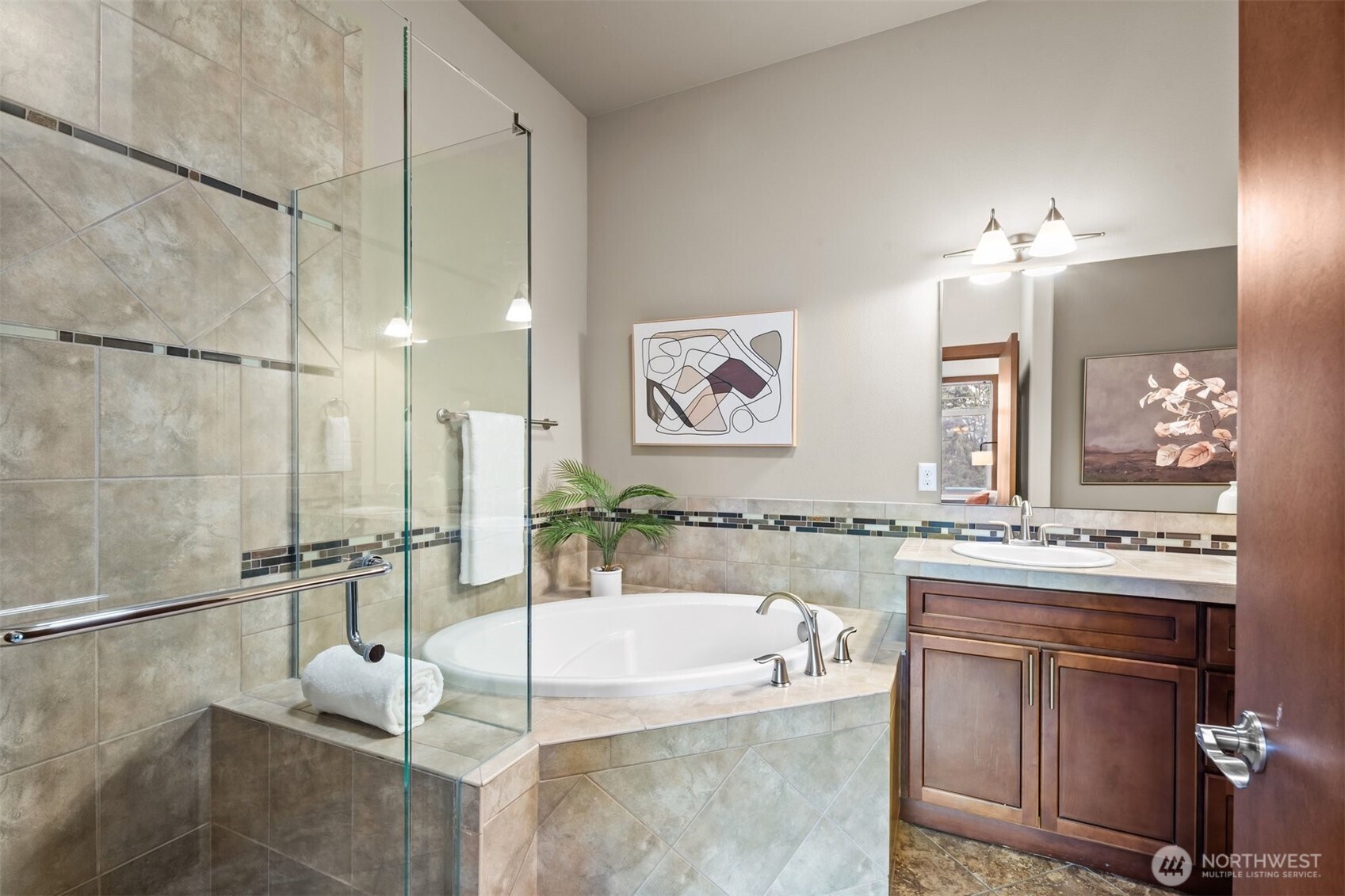 4005 NE 3rd Place Renton WA 98056