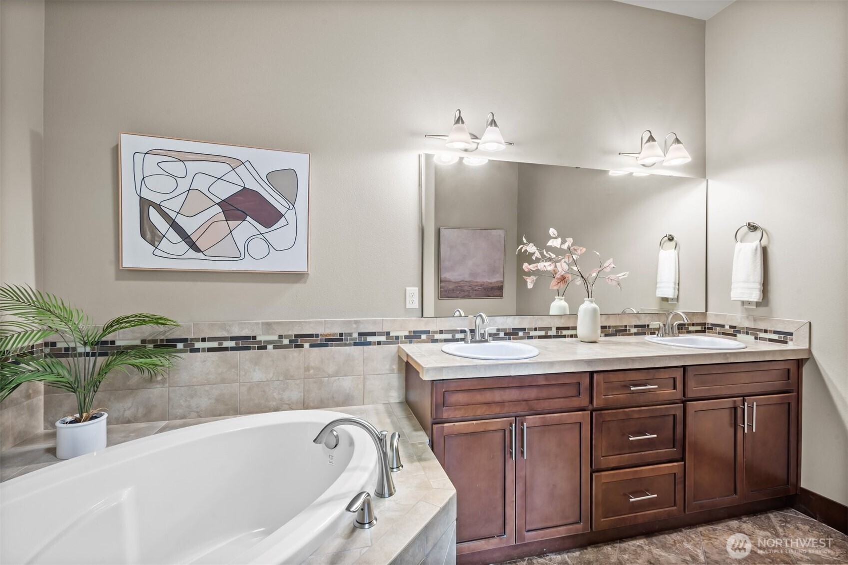 4005 NE 3rd Place Renton WA 98056