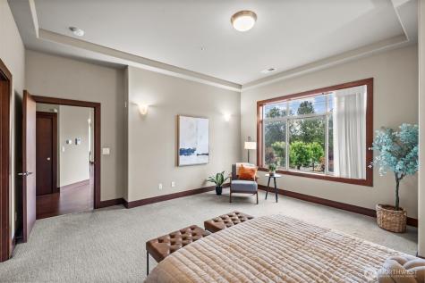 4005 NE 3rd Place Renton WA 98056