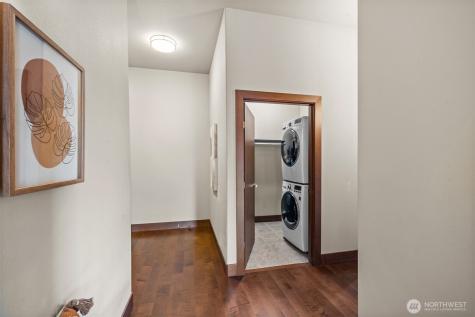 4005 NE 3rd Place Renton WA 98056
