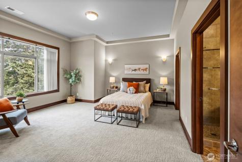 4005 NE 3rd Place Renton WA 98056