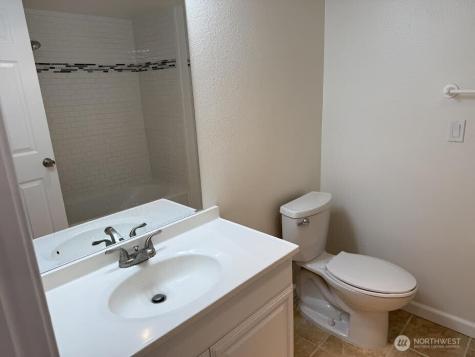 2411 S 248th Street Kent WA 98032