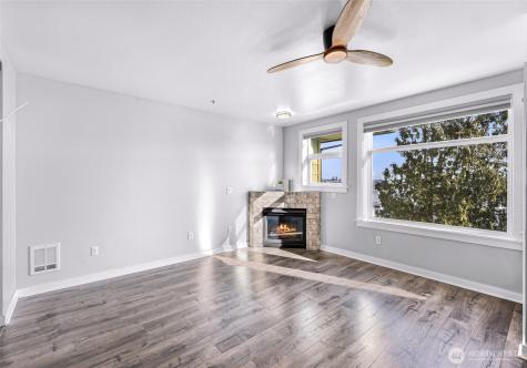 655 Crockett Street Seattle WA 98109