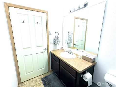 1736 10th Avenue NE Issaquah WA 98209