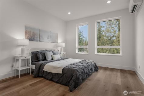 8923 166th Ave NE Redmond WA 98052