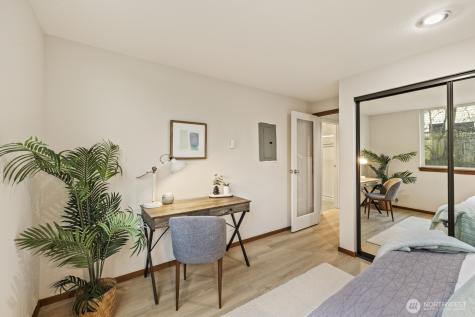 2350 10th Avenue E Seattle WA 98102