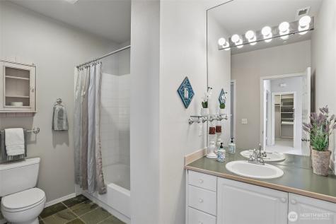 440 S 51st Court Renton WA 98055