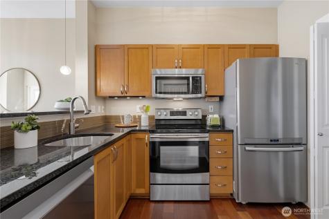 111 108th Avenue NE Bellevue WA 98004