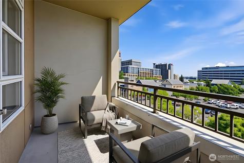 111 108th Avenue NE Bellevue WA 98004