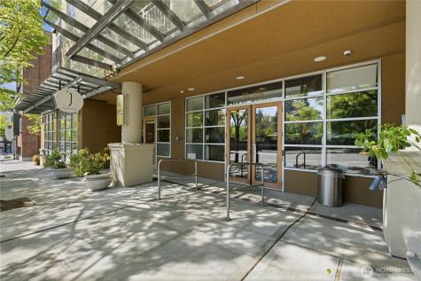 111 108th Avenue NE Bellevue WA 98004