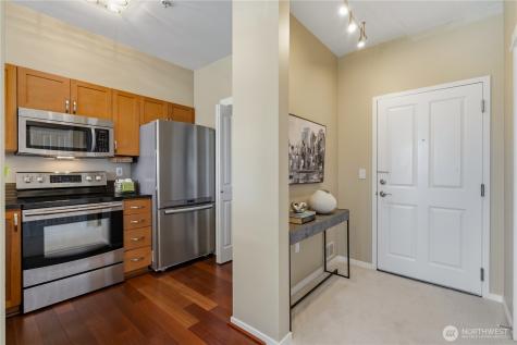 111 108th Avenue NE Bellevue WA 98004