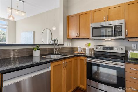 111 108th Avenue NE Bellevue WA 98004