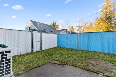 14518 W Thorne Lane SW Lakewood WA 98498