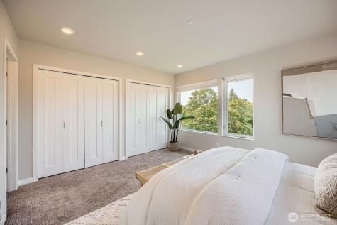 1803 SW 96th Lane Seattle WA 98106