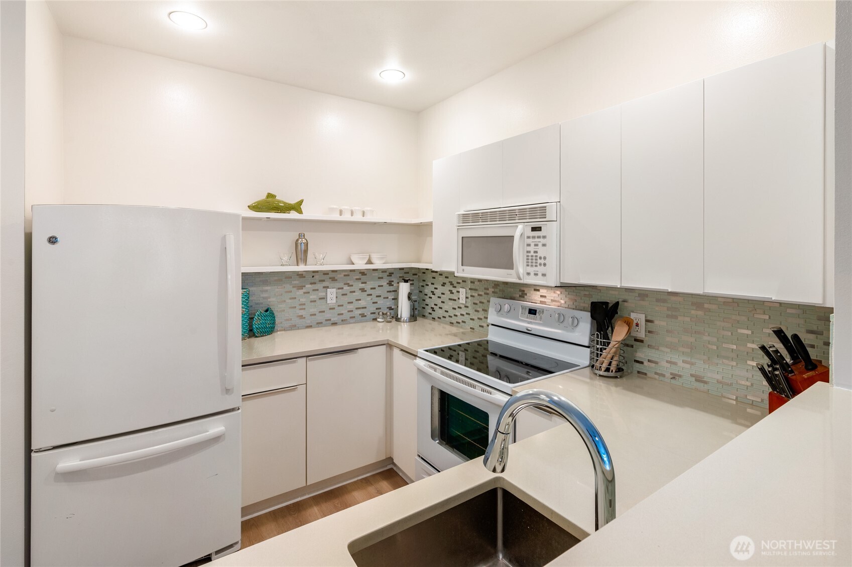 2415 2nd Avenue Seattle WA 98121