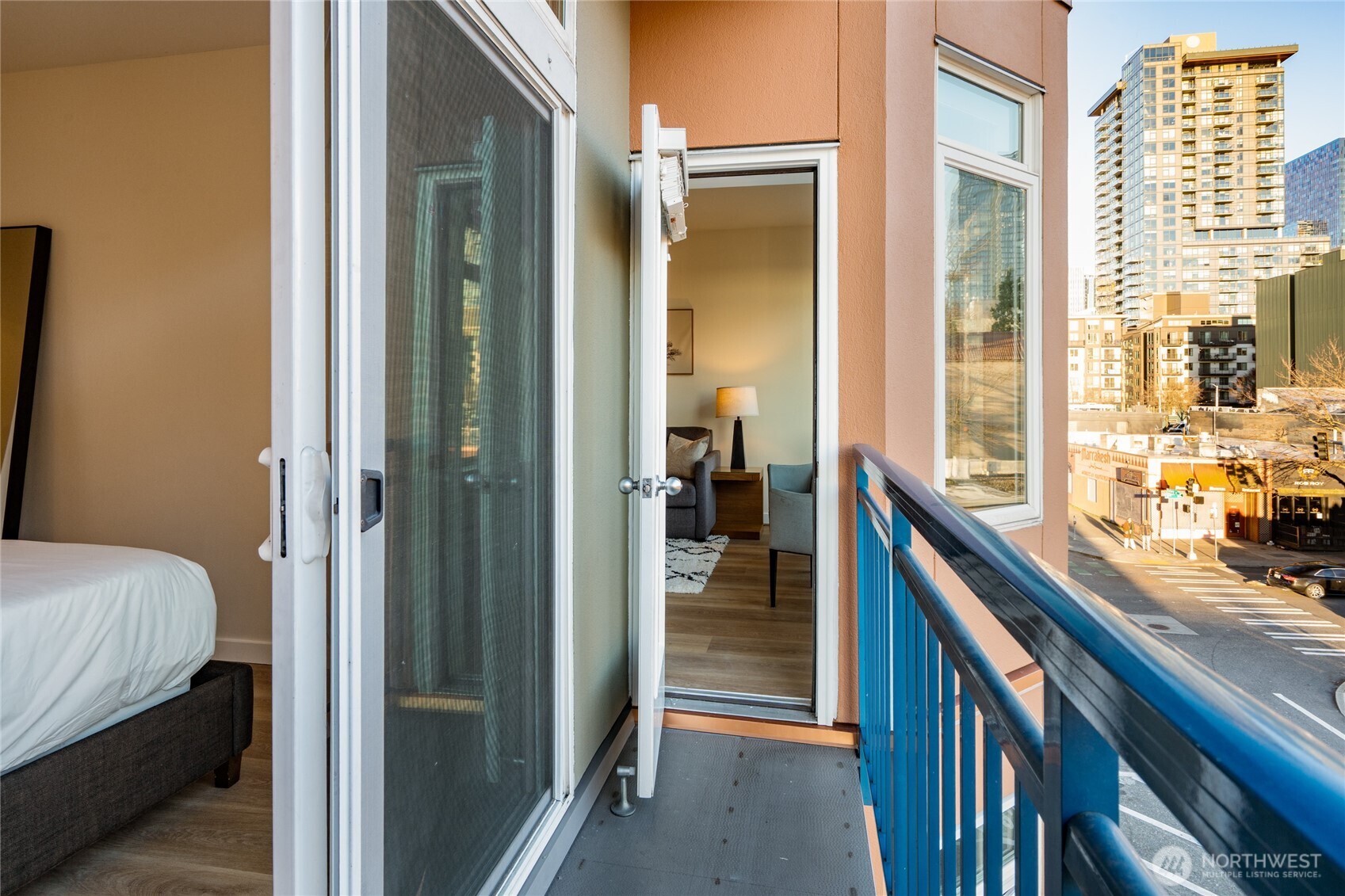 2415 2nd Avenue Seattle WA 98121