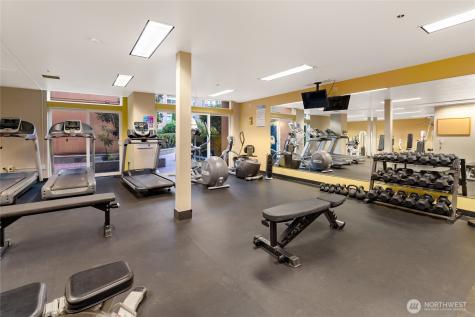 2415 2nd Avenue Seattle WA 98121