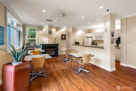 2415 2nd Avenue Seattle WA 98121