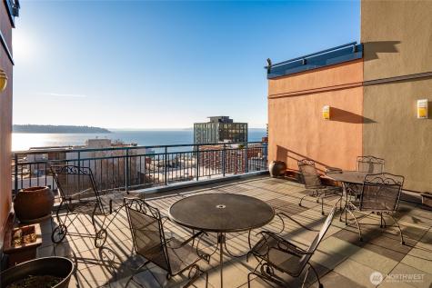 2415 2nd Avenue Seattle WA 98121
