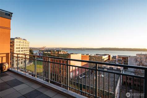 2415 2nd Avenue Seattle WA 98121