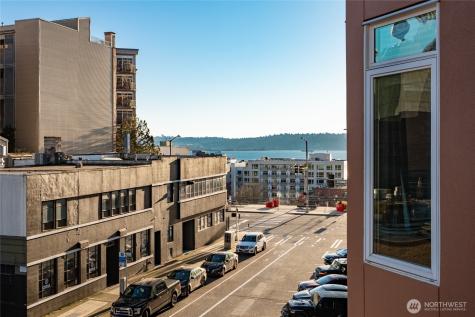 2415 2nd Avenue Seattle WA 98121
