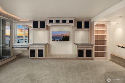 2125 1st Avenue S Seattle WA 98121