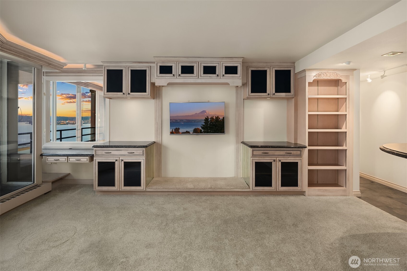 2125 1st Avenue S Seattle WA 98121