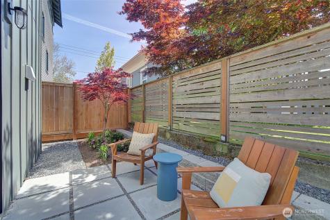 8319 25th Avenue NW Seattle WA 98117