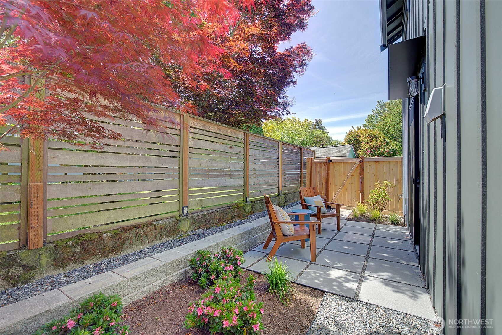 8319 25th Avenue NW Seattle WA 98117