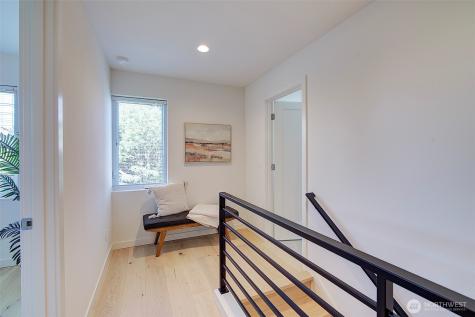8319 25th Avenue NW Seattle WA 98117