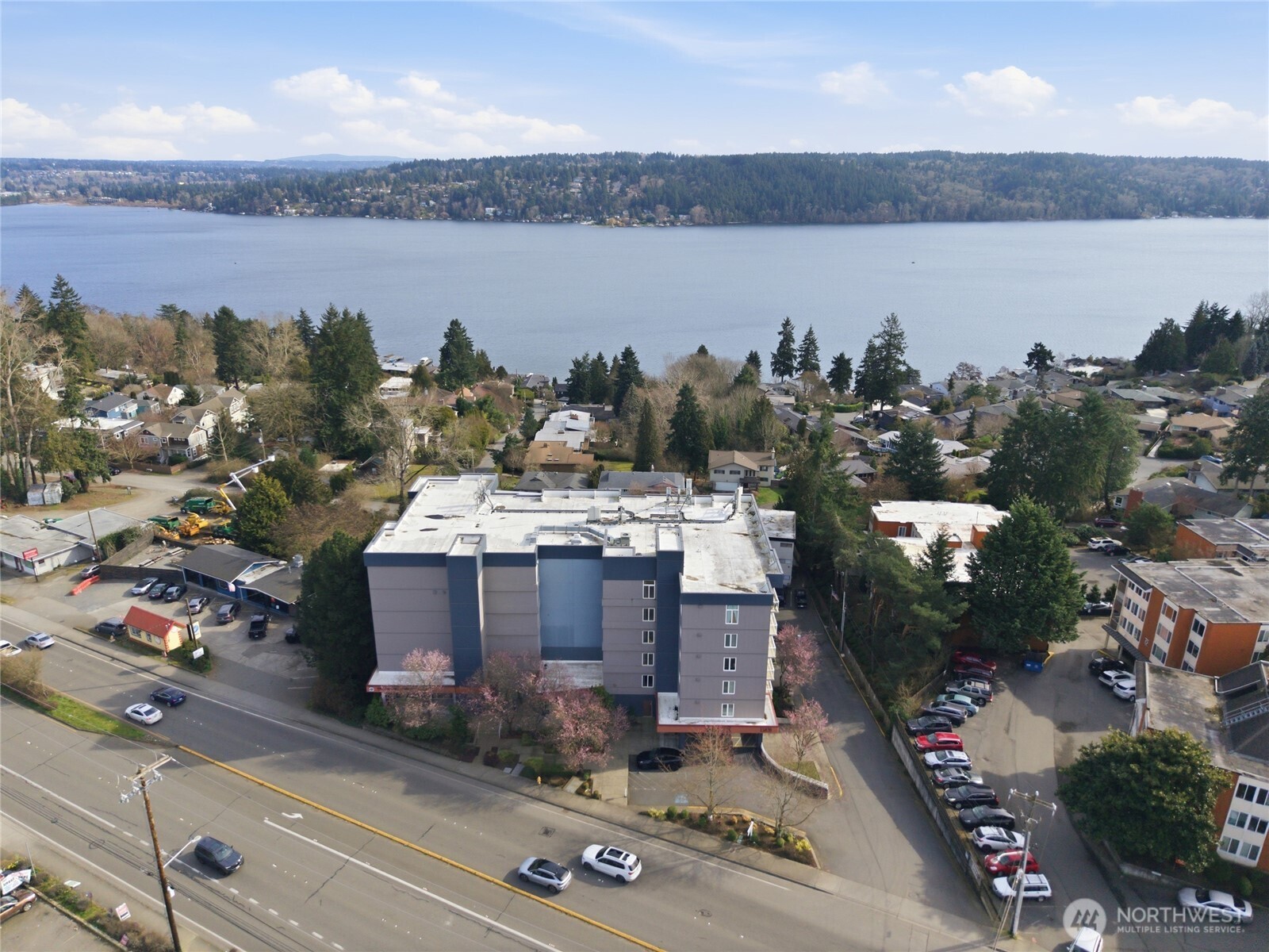 15020 Bothell Way NE Lake Forest Park WA 98155