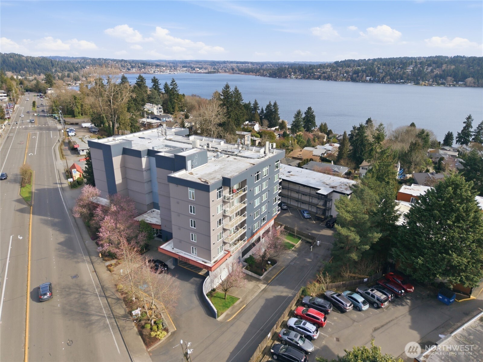 15020 Bothell Way NE Lake Forest Park WA 98155