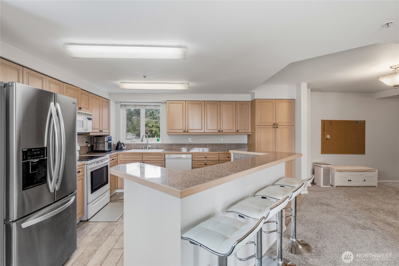 15020 Bothell Way NE Lake Forest Park WA 98155